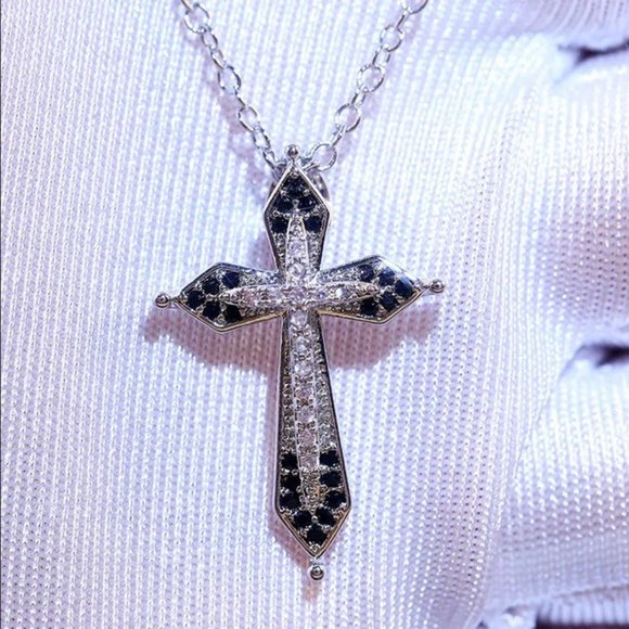 2ct Diamond Cross Necklace 14K Womens White Gold Chain Christian Jesus Jewelry